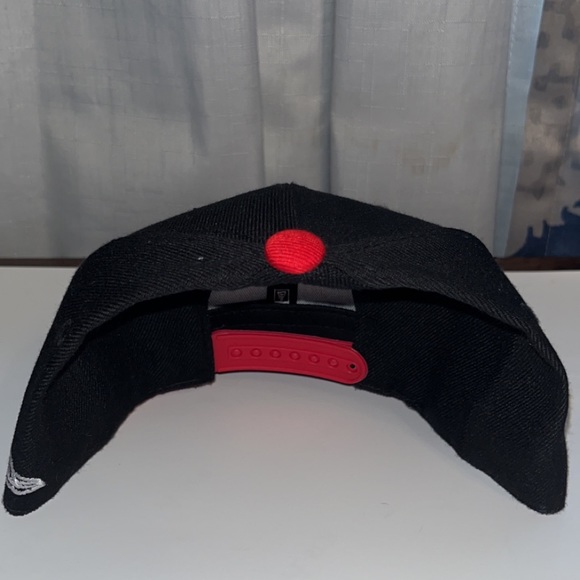 SnapBack hat - Picture 3 of 4